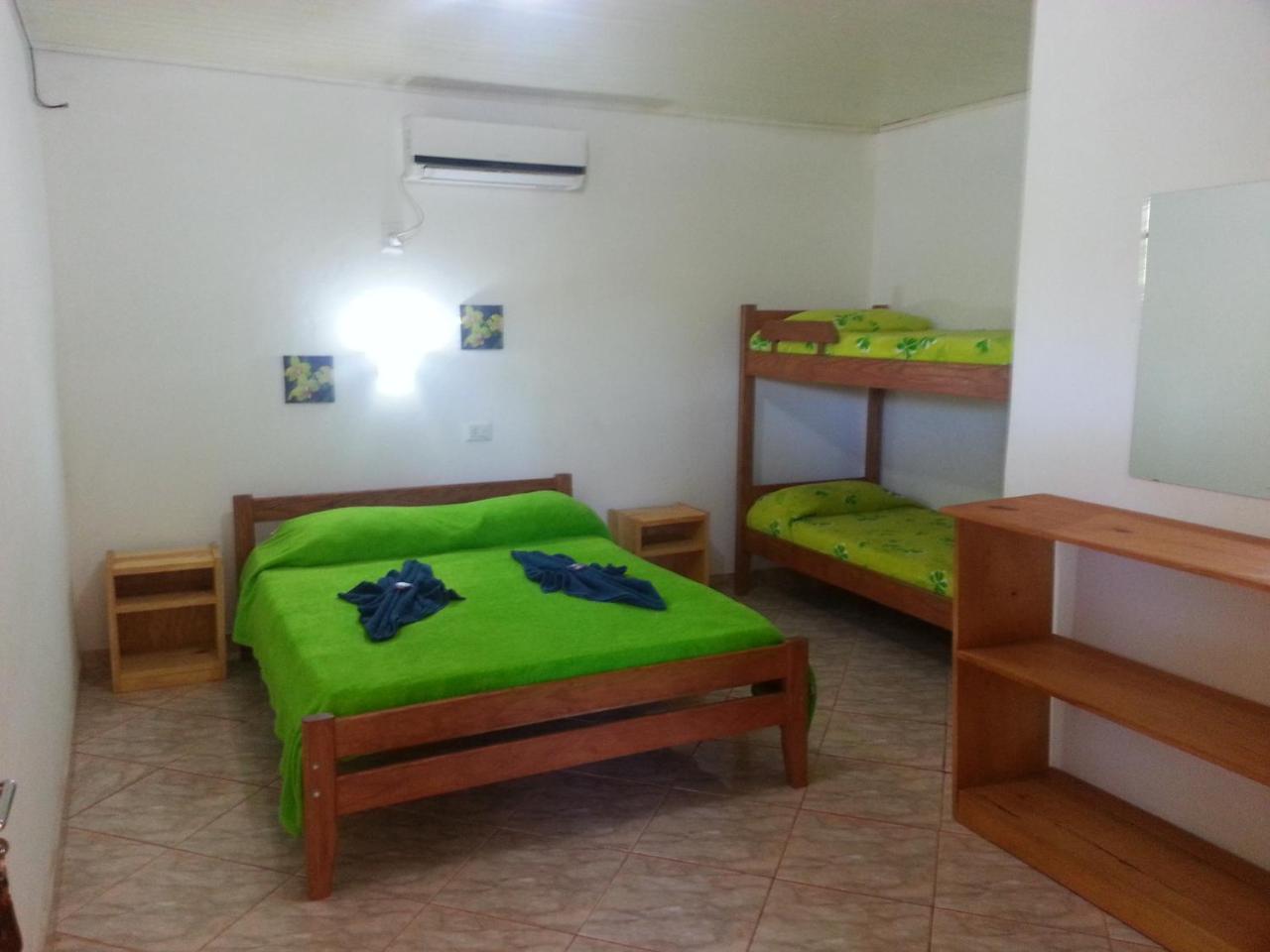 Hotel Y Residencial Amigos Пуэрто-Игуасу Экстерьер фото